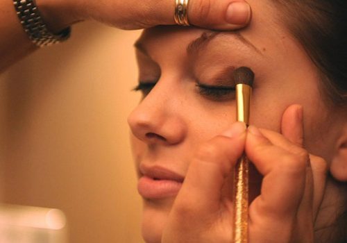 Capa-do-curso-de-maquiagem-online-1280x720